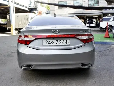 Hyundai Grandeur 2014, 127588 км, за 4547.23 USD