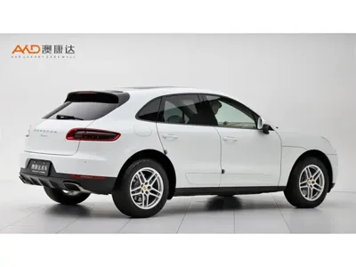 Porsche Macan 2015, 81000 км, за 18887.57 USD