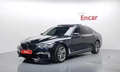 BMW 7-Series · 2018 год