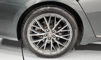 Genesis G80 2019, 117497 км, за 15562.9 USD
