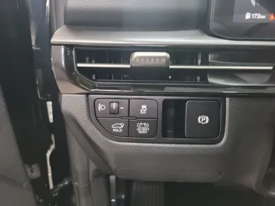 Kia Sportage 2026, 3072 км, за 24353.71 USD - фото 7