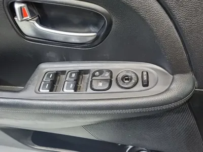 Kia Carens 2014, 170000 км, за 4569.53 USD - фото 16
