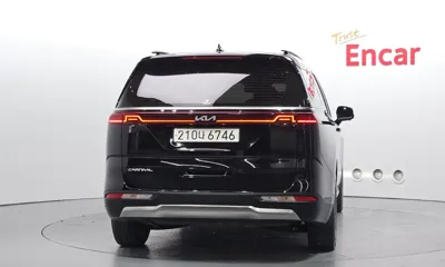 Kia Canival 2023, 29838 км, за 19478.84 USD