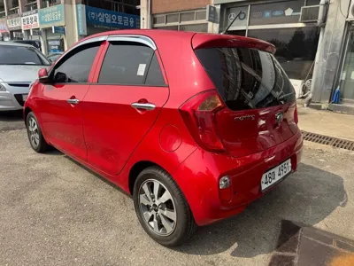 Kia Morning 2013, 32027 км, за 3055.32 USD