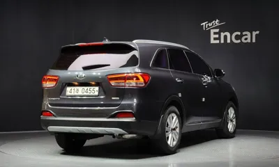 Kia Sorento 2016, 146705 км, за 7675.49 USD