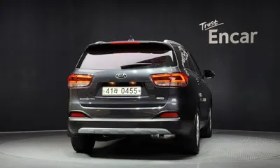 Kia Sorento 2016, 146705 км, за 7675.49 USD
