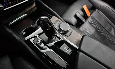 BMW 5-Series 2018, 96203 км, за 14951.56 USD - фото 9