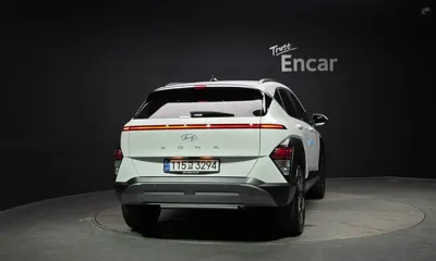 Hyundai Kona 2025, 5454 км, за 17255.97 USD