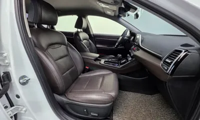 Hyundai Grandeur 2018, 81788 км, за 10241.16 USD - фото 10