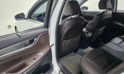 Hyundai Grandeur 2018, 81788 км, за 10241.16 USD - фото 18