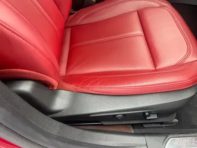 Alfa Romeo Giulia 2020, 50000 км, за 15854.06 USD - фото 9