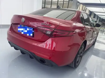 Alfa Romeo Giulia 2020, 50000 км, за 15854.06 USD - фото 15