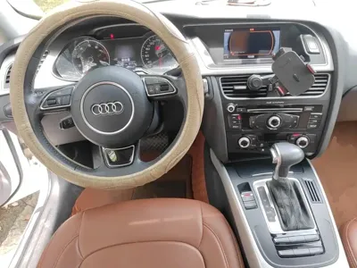Audi A4L 2014, 57400 км, за 9608.41 USD