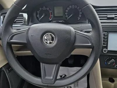 Skoda Rapid 2016, 50000 км, за 2619.14 USD - фото 11