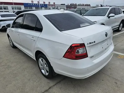 Skoda Rapid 2016, 50000 км, за 2619.14 USD - фото 13