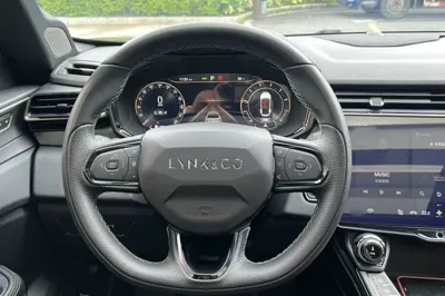 Lynk & Co 01 2021, 76200 км, за 13224 USD - фото 21