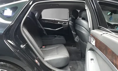 Hyundai Genesis 2014, 64805 км, за 8338.77 USD - фото 12