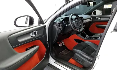 Volvo XC40 2021, 126093 км, за 12808.72 USD - фото 10