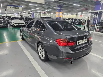 BMW 3-Series 2014, 111709 км, за 5525.58 USD