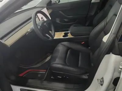 Tesla Model 3 2021, 41900 км, за 17492.91 USD - фото 9
