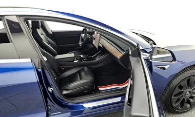 Tesla Model 3 2020, 112165 км, за 14561.52 USD - фото 10
