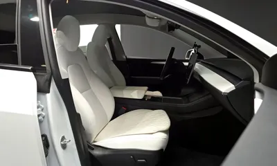 Tesla Model Y 2024, 32851 км, за 27952.93 USD - фото 10