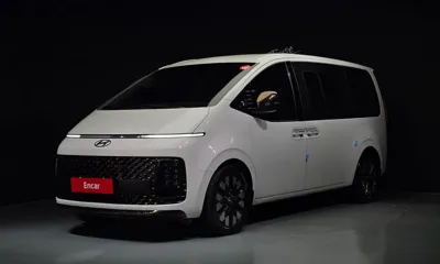 Hyundai Staria · 2022 год