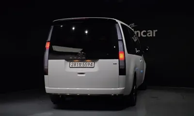 Hyundai Staria 2022, 50001 км, за 20482.32 USD