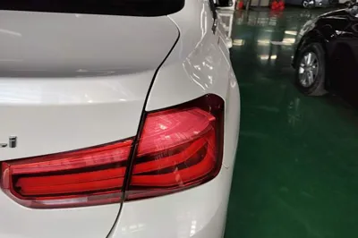 BMW 3 Series 2017, 120399 км, за 11101 USD - фото 9