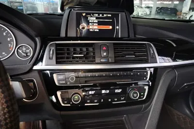 BMW 3 Series 2017, 120399 км, за 11101 USD - фото 15