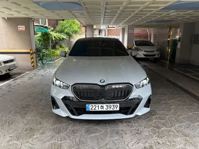 BMW 5-Series · 2024 год