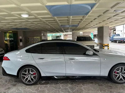 BMW 5-Series 2024, 54500 км, за 9203.83 USD