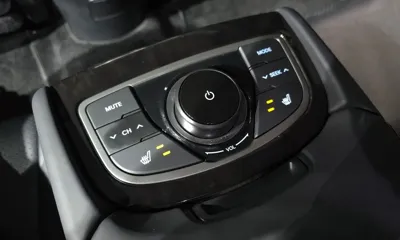 Hyundai Grandeur 2013, 135017 км, за 3872.92 USD - фото 18