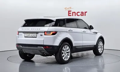 Land Rover Range Rover Evoque 2016, 97390 км, за 5901.27 USD