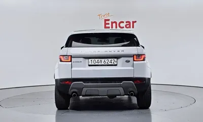 Land Rover Range Rover Evoque 2016, 97390 км, за 5901.27 USD
