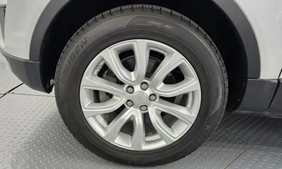 Land Rover Range Rover Evoque 2016, 97390 км, за 5901.27 USD