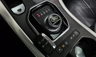 Land Rover Range Rover Evoque 2016, 97390 км, за 5901.27 USD - фото 9