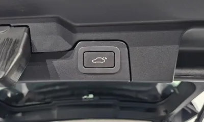 Land Rover Range Rover Evoque 2016, 97390 км, за 5901.27 USD - фото 20