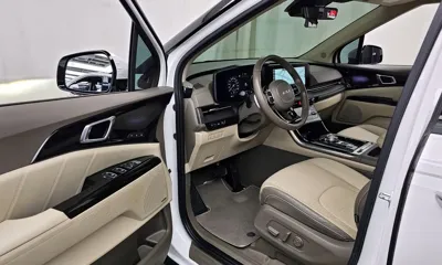Kia Canival 2023, 48374 км, за 19867.53 USD - фото 10