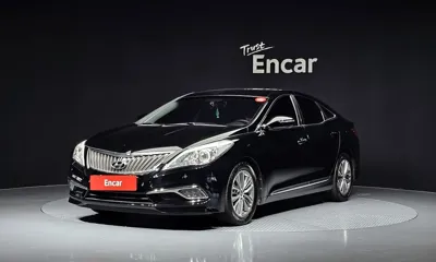 Hyundai Grandeur · 2015 год
