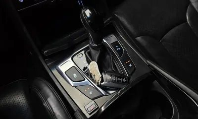 Hyundai Grandeur 2015, 208208 км, за 3032.71 USD - фото 9