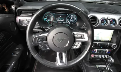 Ford Mustang 2018, 55511 км, за 12019.76 USD - фото 13