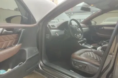 Volkswagen Magotan 2015, 155100 км, за 6772 USD