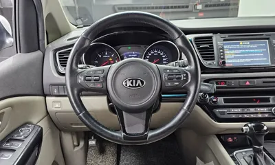 Kia Canival 2015, 147362 км, за 7069.71 USD - фото 13