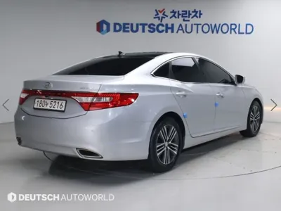 Hyundai Grandeur 2014, 211317 км, за 3144.28 USD