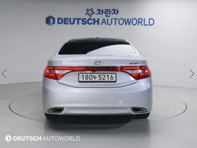 Hyundai Grandeur 2014, 211317 км, за 3144.28 USD