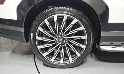 Hyundai Santafe 2025, 20217 км, за 29208.98 USD