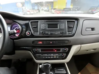 Kia Canival 2015, 135265 км, за 6175.65 USD - фото 14