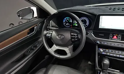 Hyundai Grandeur 2019, 74171 км, за 15157.44 USD - фото 12