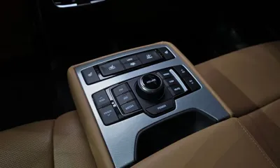 Genesis G80 2018, 189955 км, за 9621.01 USD - фото 18